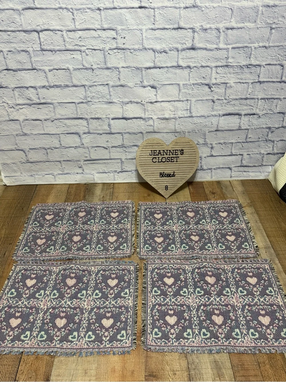 Set of 4 Park B. Smith Placemats Lots of Hearts  Excellent condition with tags s
